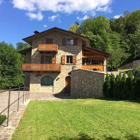 Вилла Casa Martina Zogno Экстерьер фото